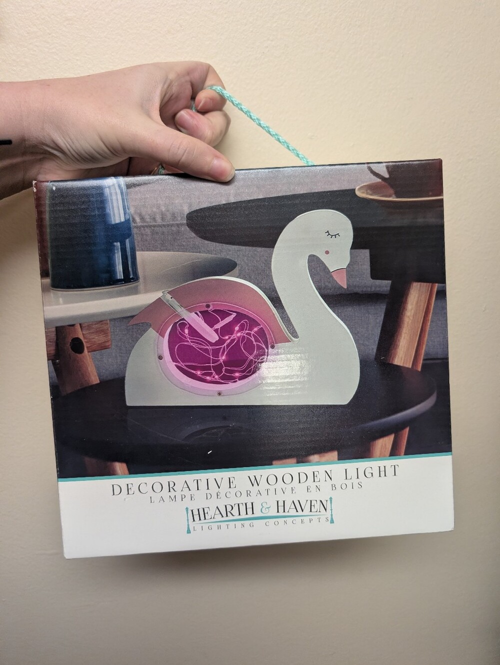 NIB White And Pink Swan Decorative Wooden Light